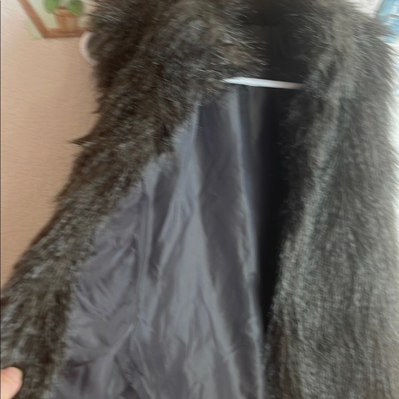 Faux Fur Vest in Dark Brown - Picture 2 of 7